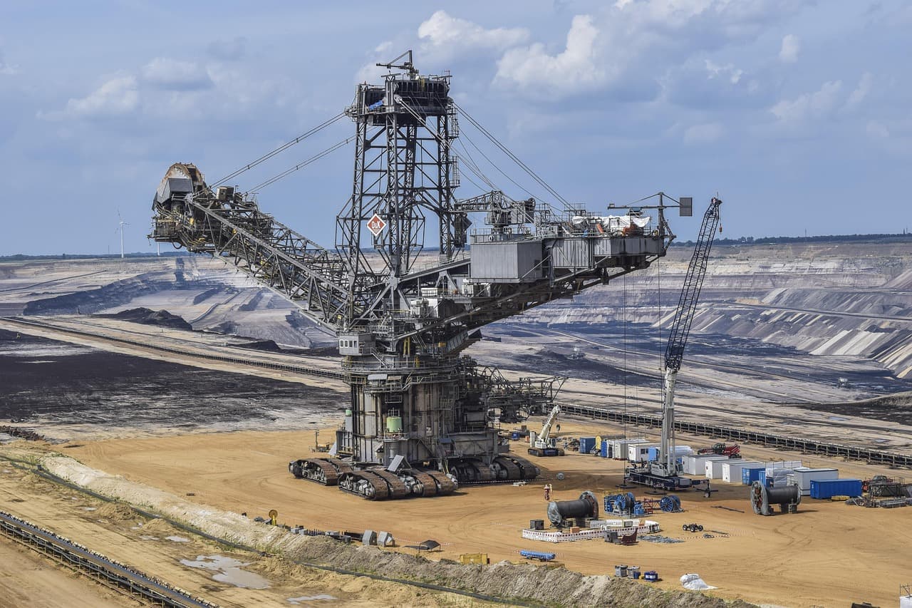 Mining water filtration application